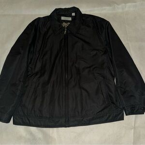 Men’s XXL lightweight jacket.  Zip down with pockets and snaps at the sleeves.